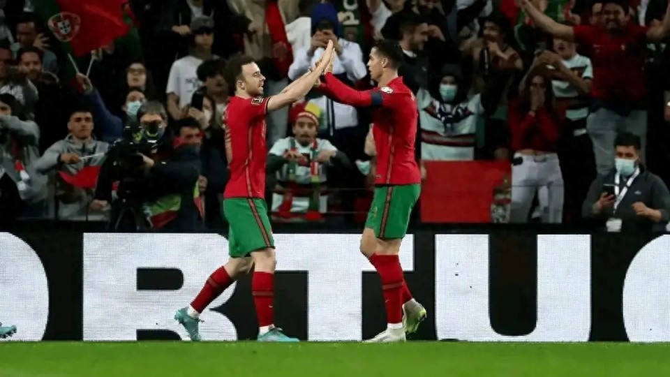 为何缺席若塔葬礼？C罗：父亲去世后再未出席葬礼，不在乎批评